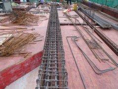 详细介绍钢结构楼板混泥土施工流程